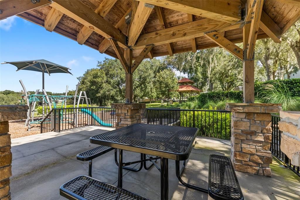 For Sale: $500,000 (4 beds, 3 baths, 2623 Square Feet)