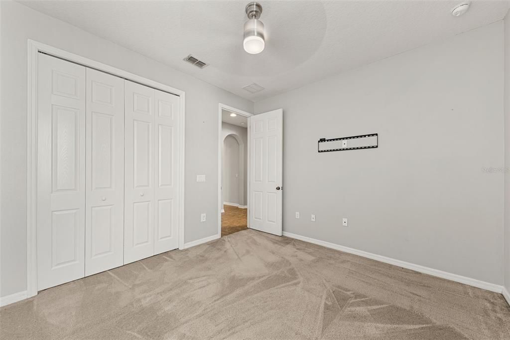 For Sale: $500,000 (4 beds, 3 baths, 2623 Square Feet)