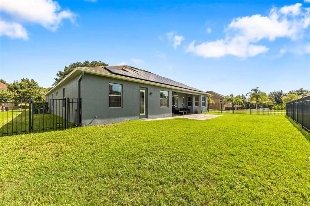 For Sale: $500,000 (4 beds, 3 baths, 2623 Square Feet)
