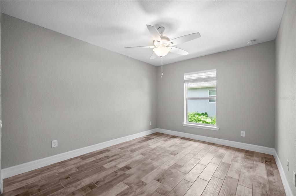 For Sale: $319,900 (3 beds, 2 baths, 1601 Square Feet)