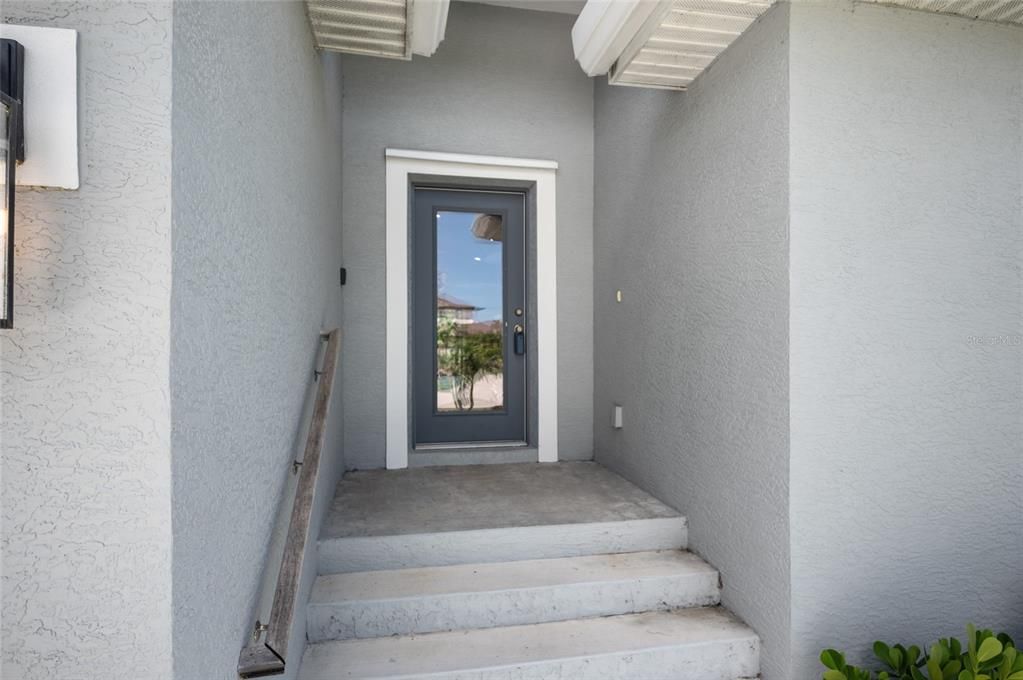 For Sale: $319,900 (3 beds, 2 baths, 1601 Square Feet)