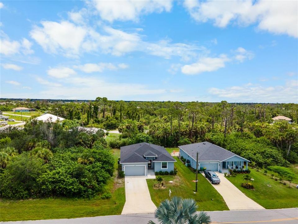 For Sale: $319,900 (3 beds, 2 baths, 1601 Square Feet)