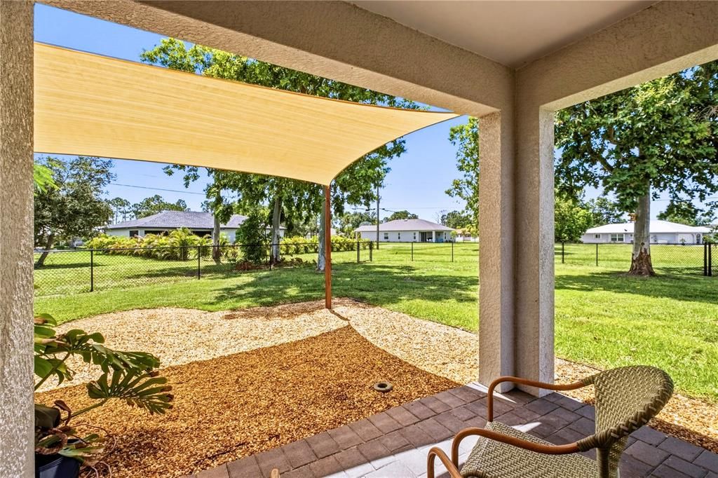For Sale: $339,000 (4 beds, 2 baths, 1828 Square Feet)