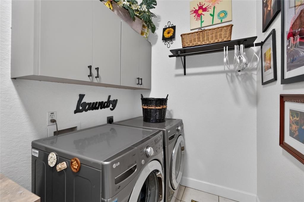 En Venta: $499,900 (5 camas, 3 baños, 3019 Pies cuadrados)