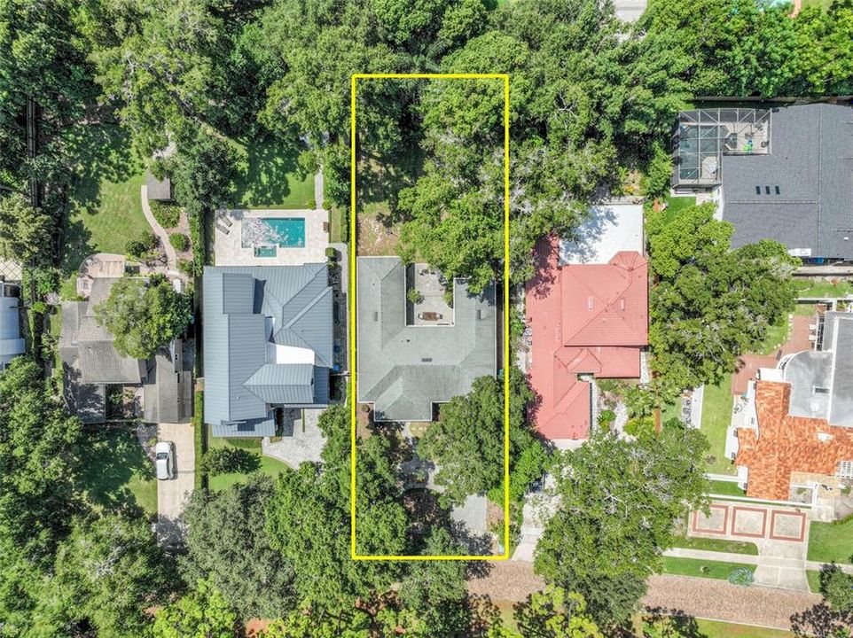 待售: $1,495,000 (0.29 acres)
