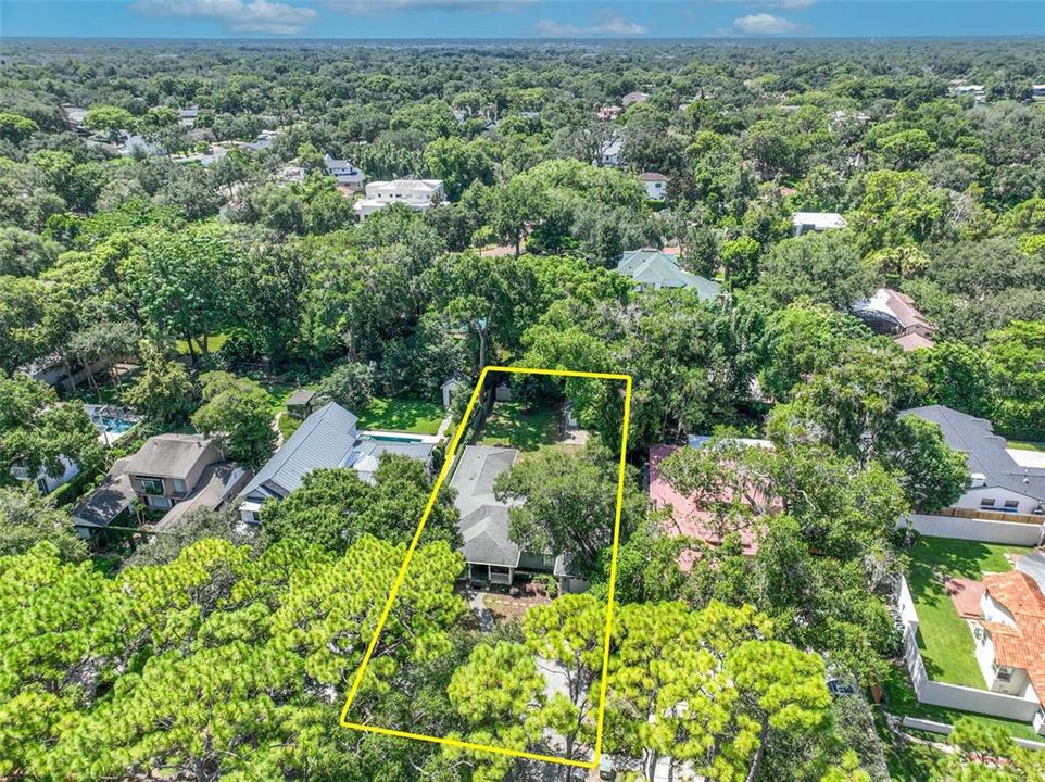 待售: $1,495,000 (0.29 acres)