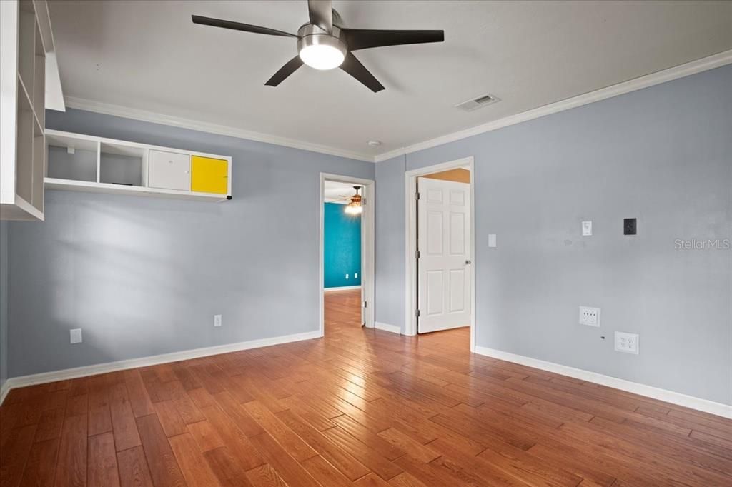 For Sale: $380,000 (3 beds, 2 baths, 1896 Square Feet)