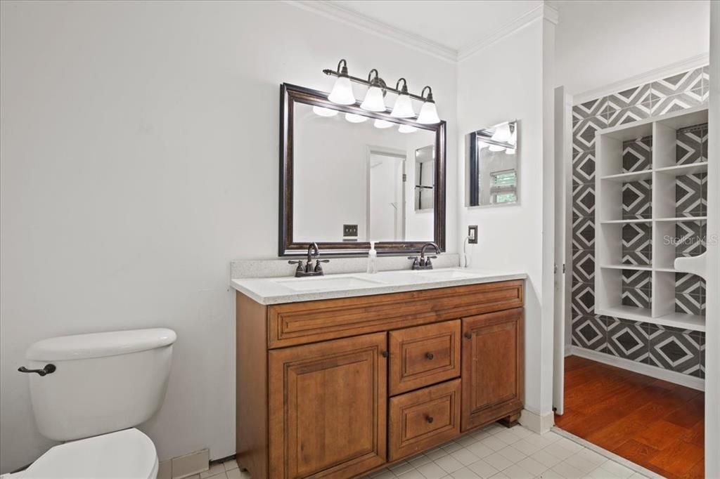 For Sale: $380,000 (3 beds, 2 baths, 1896 Square Feet)