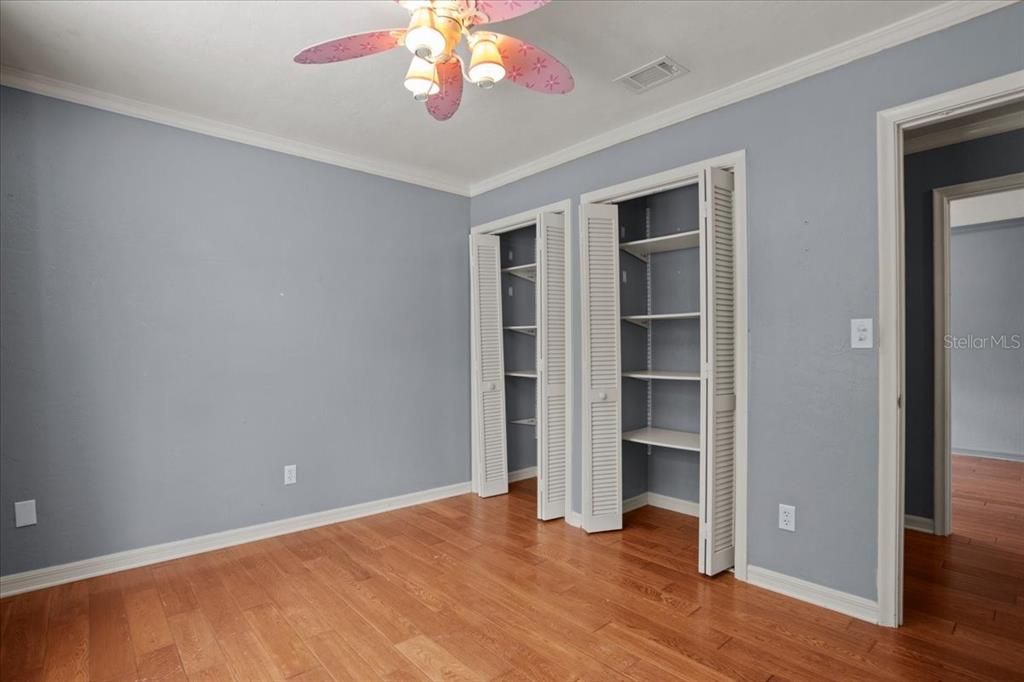 For Sale: $380,000 (3 beds, 2 baths, 1896 Square Feet)