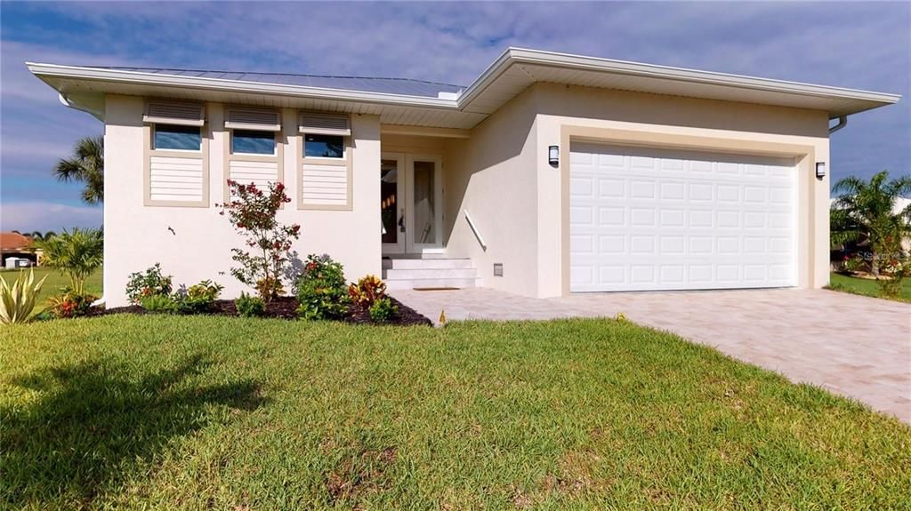 For Rent: $2,100 (3 beds, 2 baths, 1669 Square Feet)