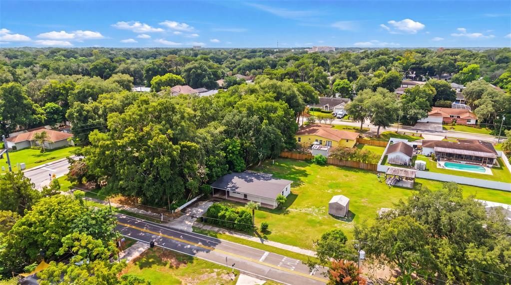 For Sale: $250,000 (3 beds, 1 baths, 888 Square Feet)