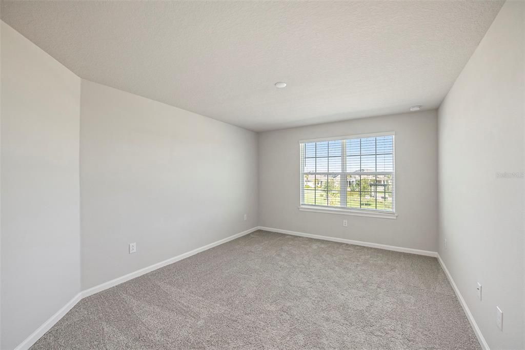 For Rent: $4,250 (5 beds, 3 baths, 3078 Square Feet)