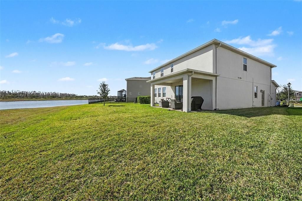 For Rent: $4,250 (5 beds, 3 baths, 3078 Square Feet)