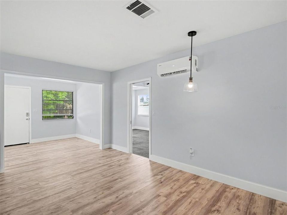 For Sale: $280,000 (3 beds, 2 baths, 1710 Square Feet)