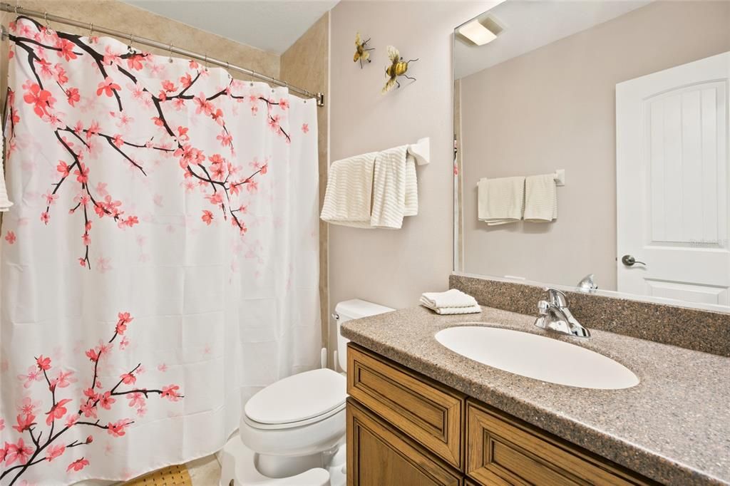 For Sale: $850,000 (4 beds, 3 baths, 3683 Square Feet)