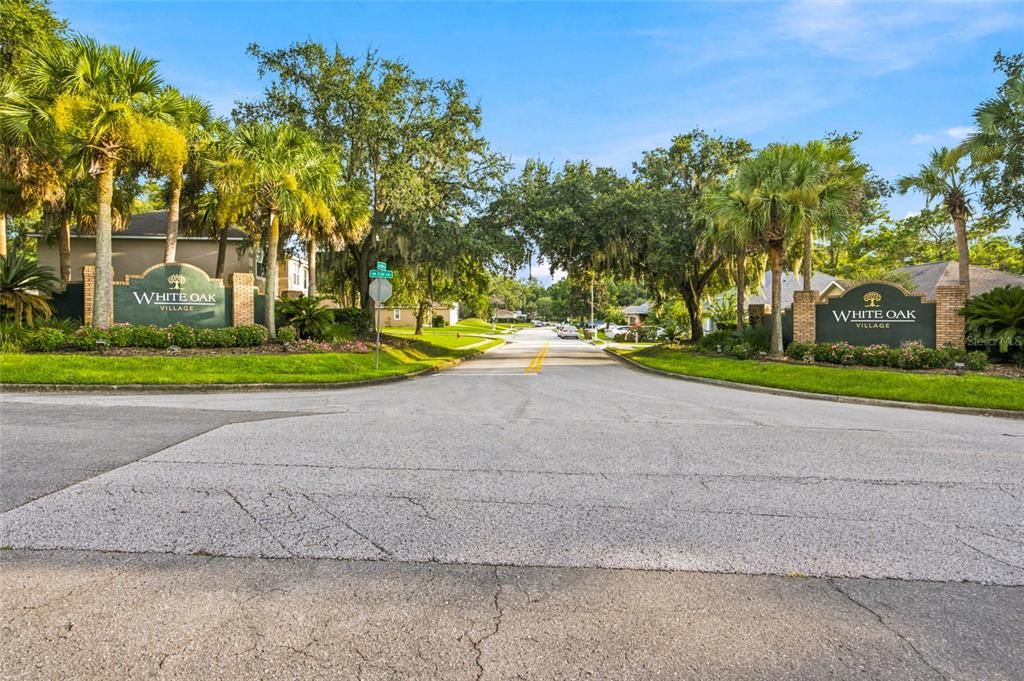 For Sale: $850,000 (4 beds, 3 baths, 3683 Square Feet)