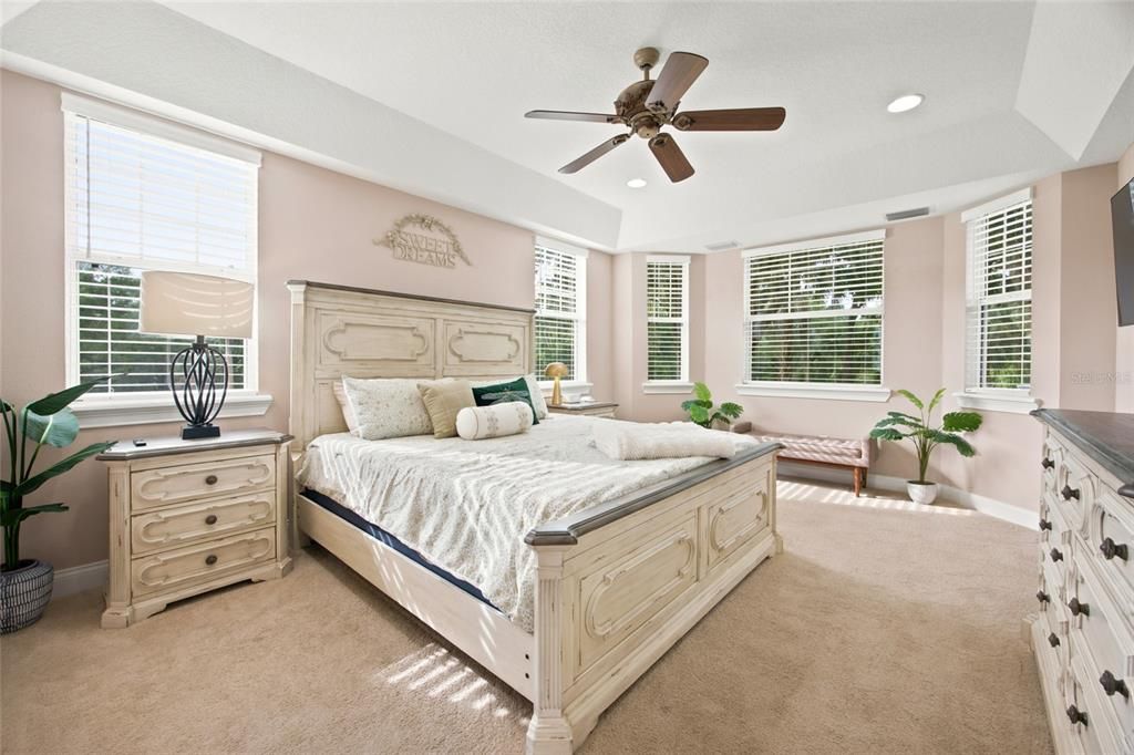 For Sale: $850,000 (4 beds, 3 baths, 3683 Square Feet)