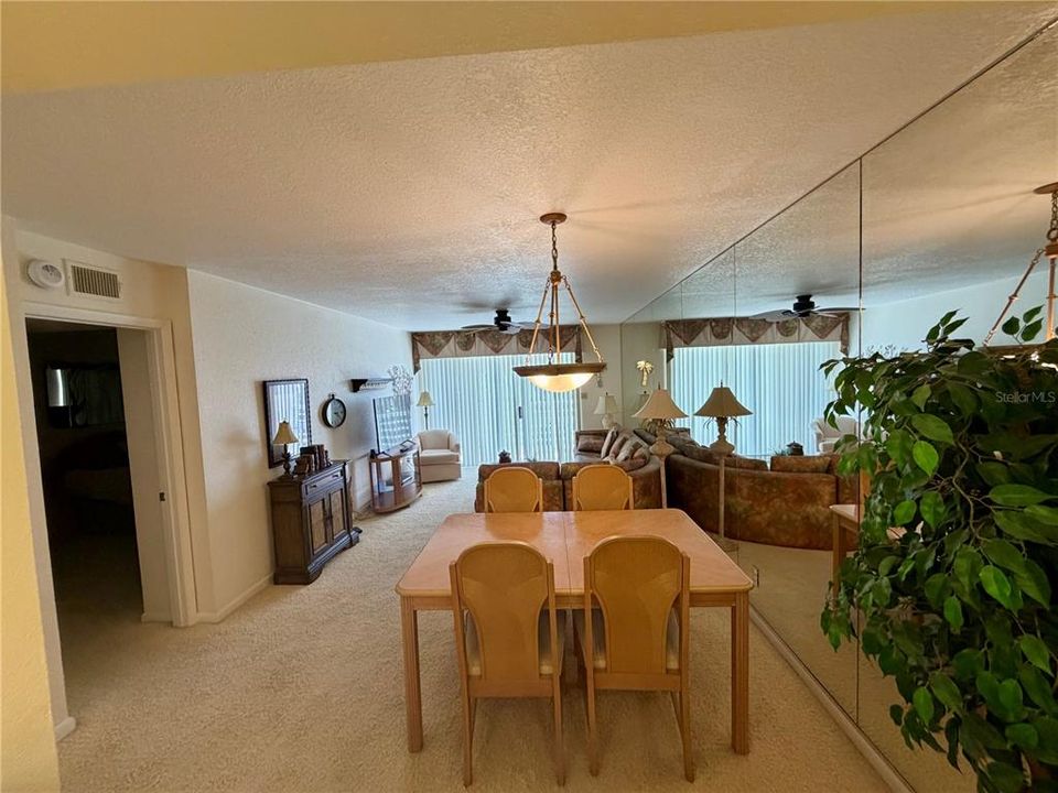 For Rent: $2,500 (2 beds, 2 baths, 1080 Square Feet)