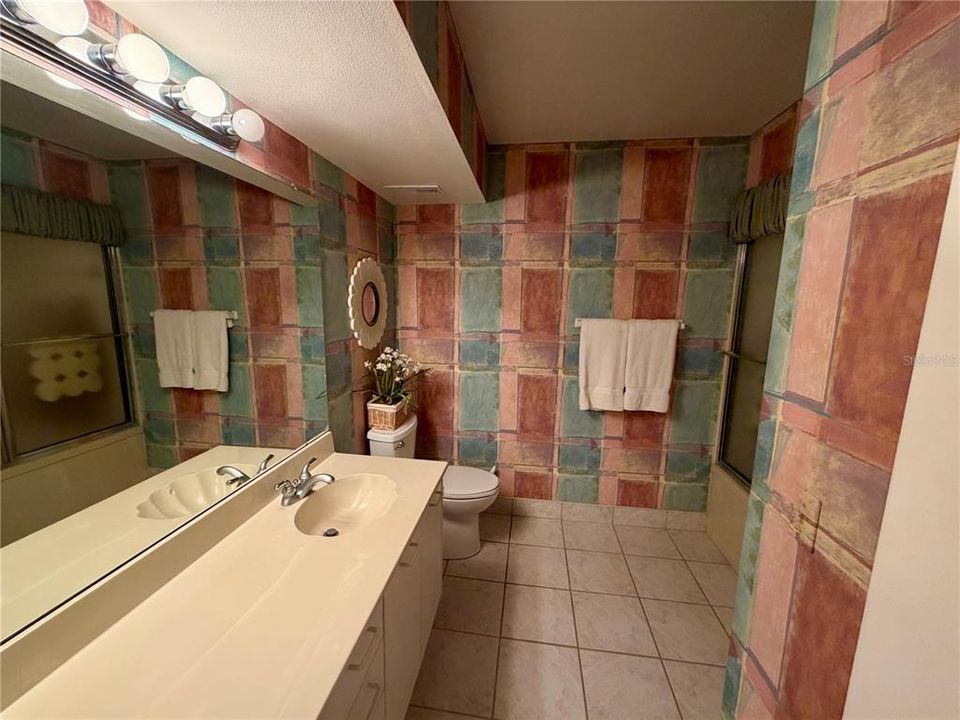 For Rent: $2,500 (2 beds, 2 baths, 1080 Square Feet)