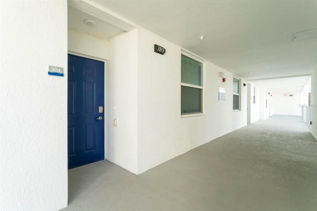En Venta: $308,000 (2 camas, 2 baños, 1126 Pies cuadrados)