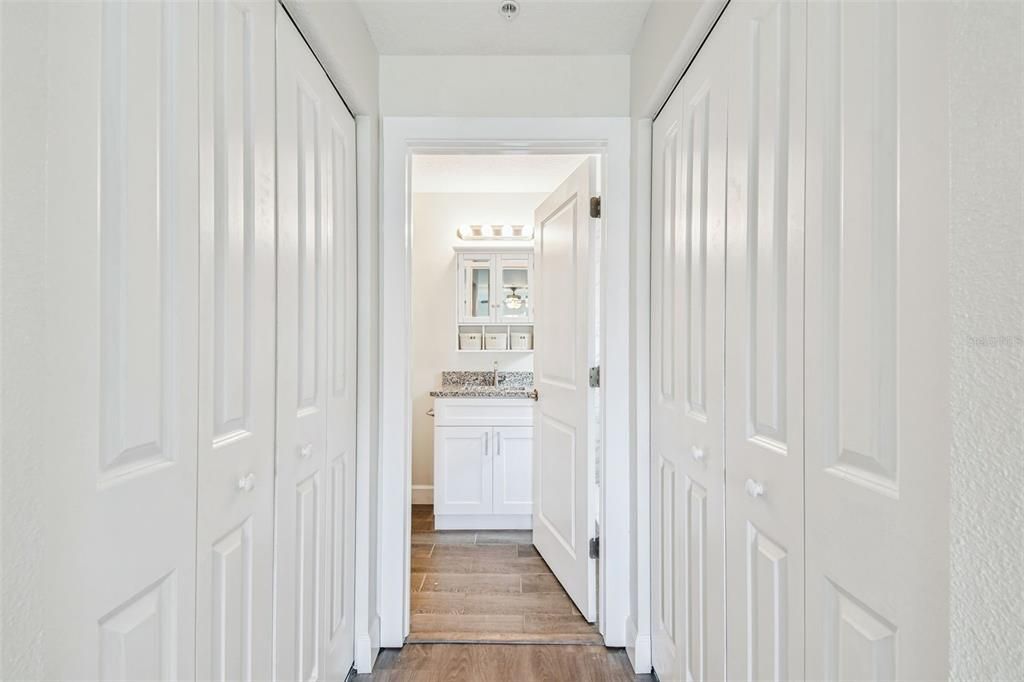 For Rent: $2,000 (3 beds, 2 baths, 900 Square Feet)