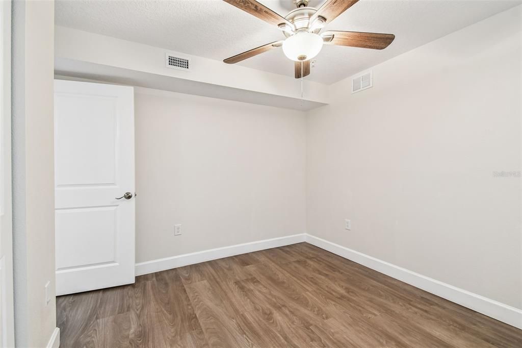For Rent: $2,000 (3 beds, 2 baths, 900 Square Feet)