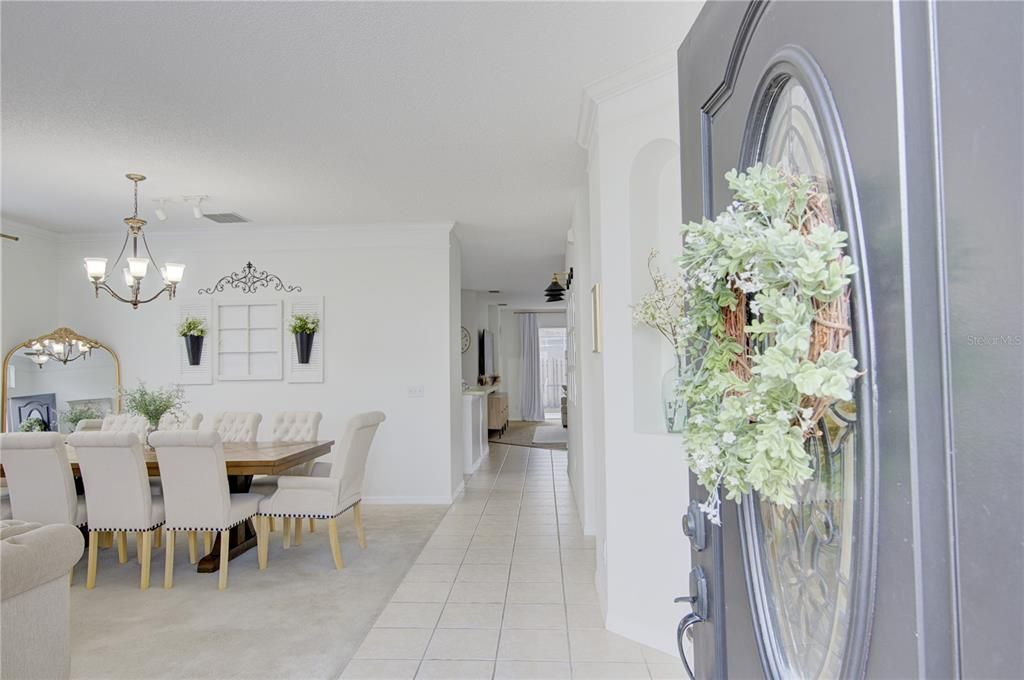 For Rent: $2,650 (4 beds, 2 baths, 2485 Square Feet)