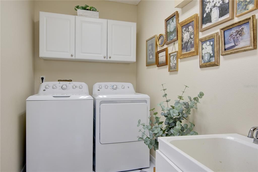 For Rent: $2,650 (4 beds, 2 baths, 2485 Square Feet)