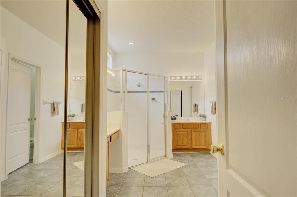 For Rent: $2,650 (4 beds, 2 baths, 2485 Square Feet)