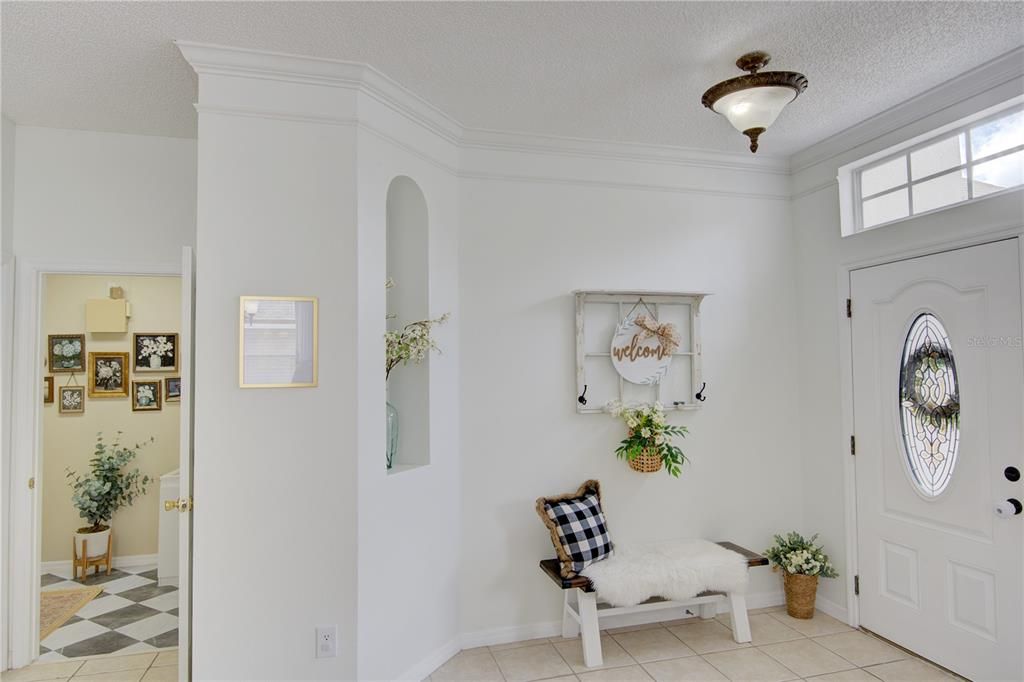 For Rent: $2,650 (4 beds, 2 baths, 2485 Square Feet)