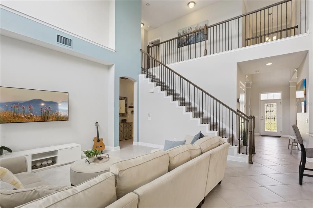 En Venta: $890,000 (4 camas, 3 baños, 3433 Pies cuadrados)