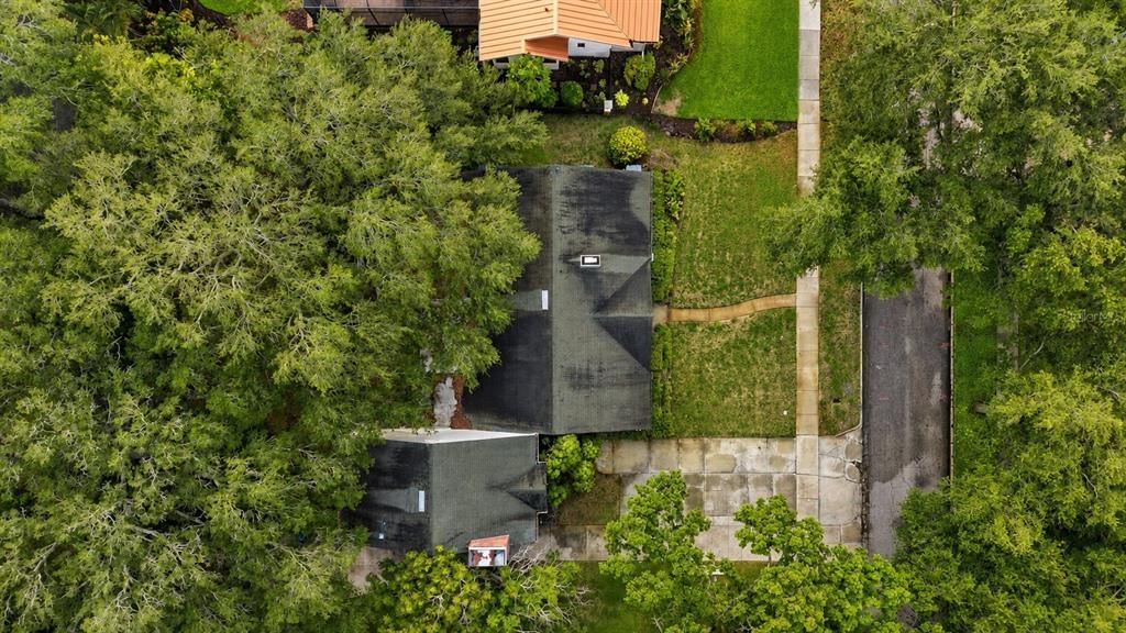 En Venta: $2,400,000 (0.41 acres)