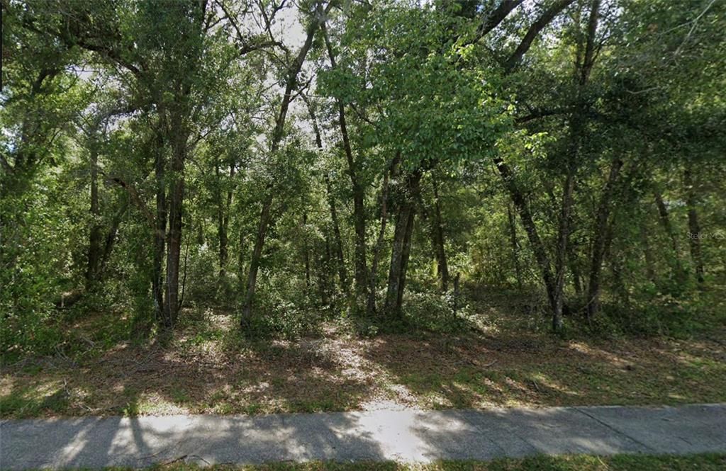 待售: $177,900 (2.50 acres)