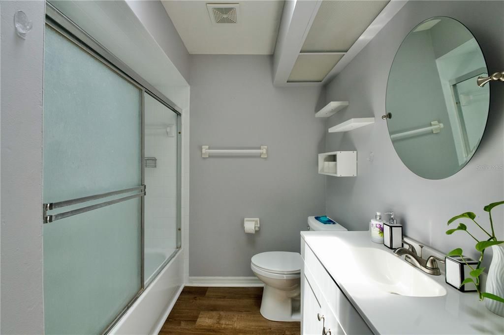 En Venta: $415,000 (3 camas, 2 baños, 2196 Pies cuadrados)