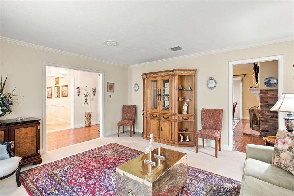Active With Contract: $550,000 (4 beds, 3 baths, 2722 Square Feet)