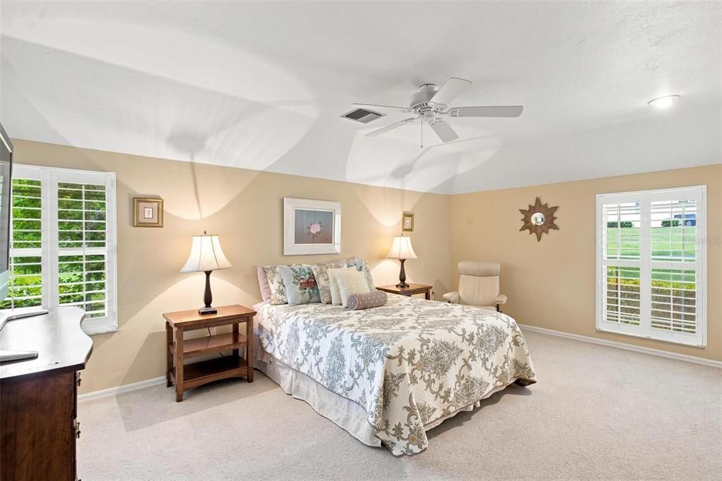 Active With Contract: $550,000 (4 beds, 3 baths, 2722 Square Feet)