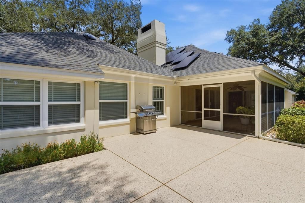 Active With Contract: $550,000 (4 beds, 3 baths, 2722 Square Feet)