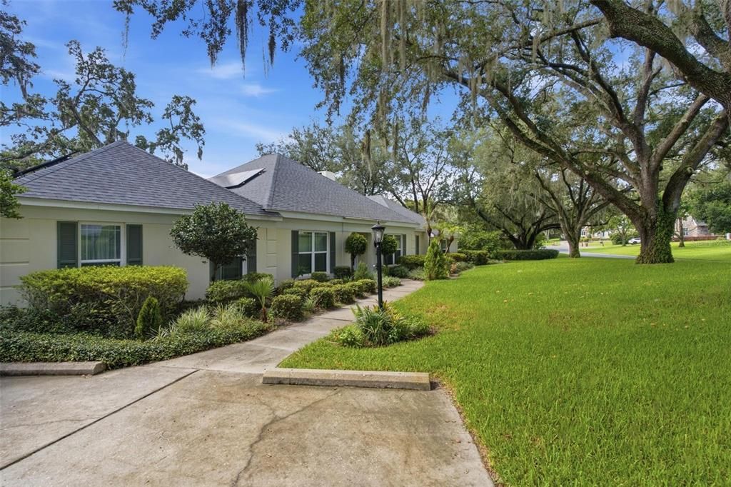 Active With Contract: $550,000 (4 beds, 3 baths, 2722 Square Feet)