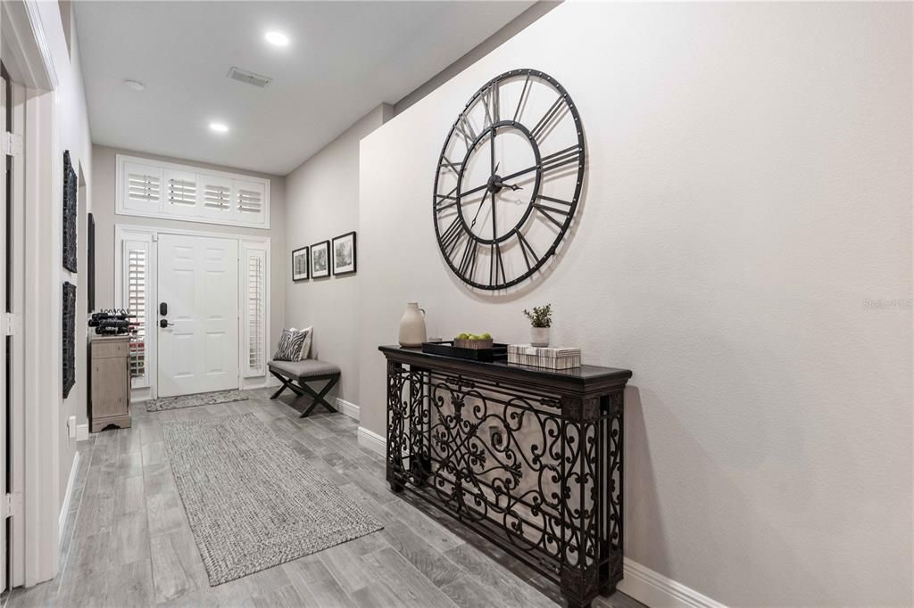 En Venta: $389,000 (3 camas, 2 baños, 1836 Pies cuadrados)