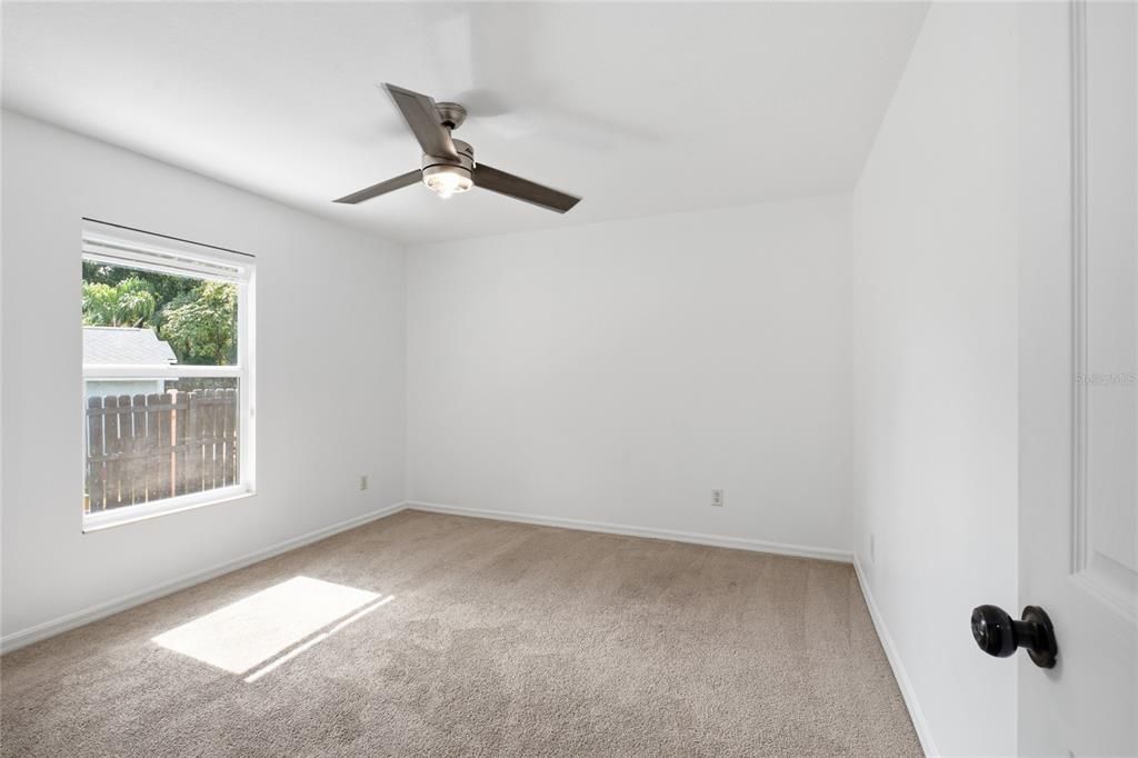 For Rent: $2,700 (3 beds, 2 baths, 1607 Square Feet)