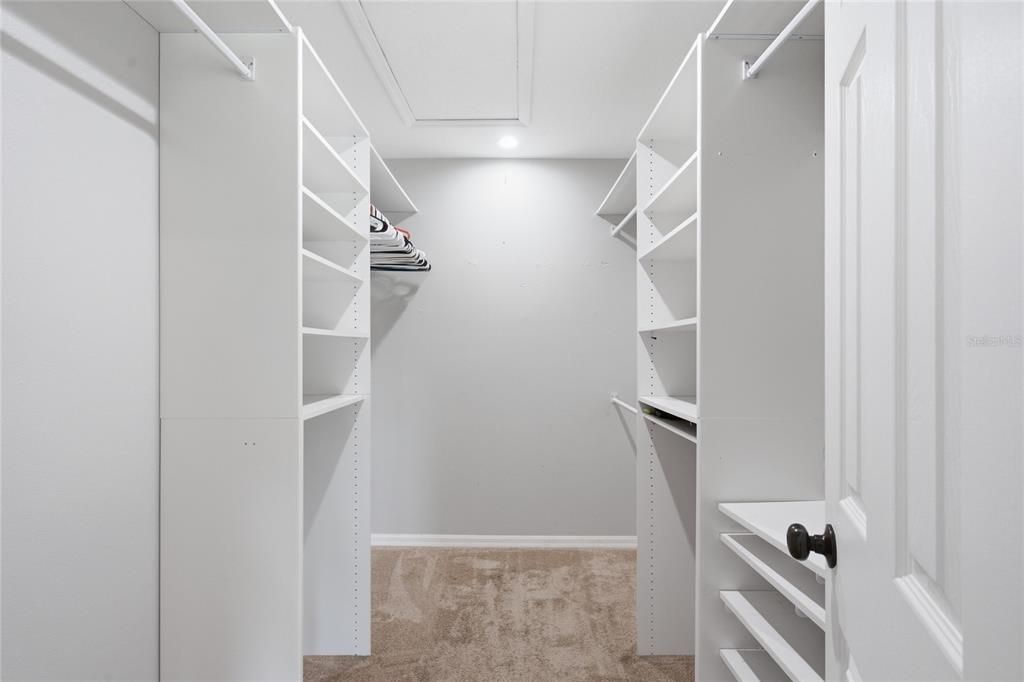 For Rent: $2,700 (3 beds, 2 baths, 1607 Square Feet)