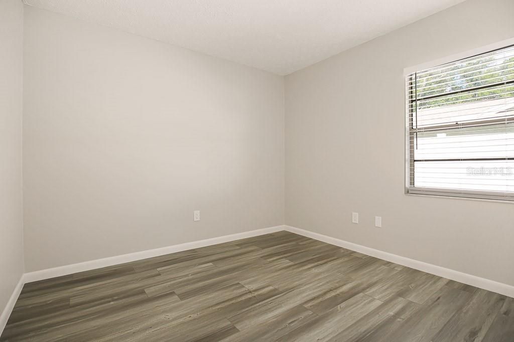 For Rent: $2,500 (3 beds, 2 baths, 1452 Square Feet)