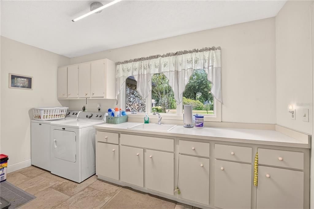 For Sale: $629,950 (4 beds, 3 baths, 3368 Square Feet)