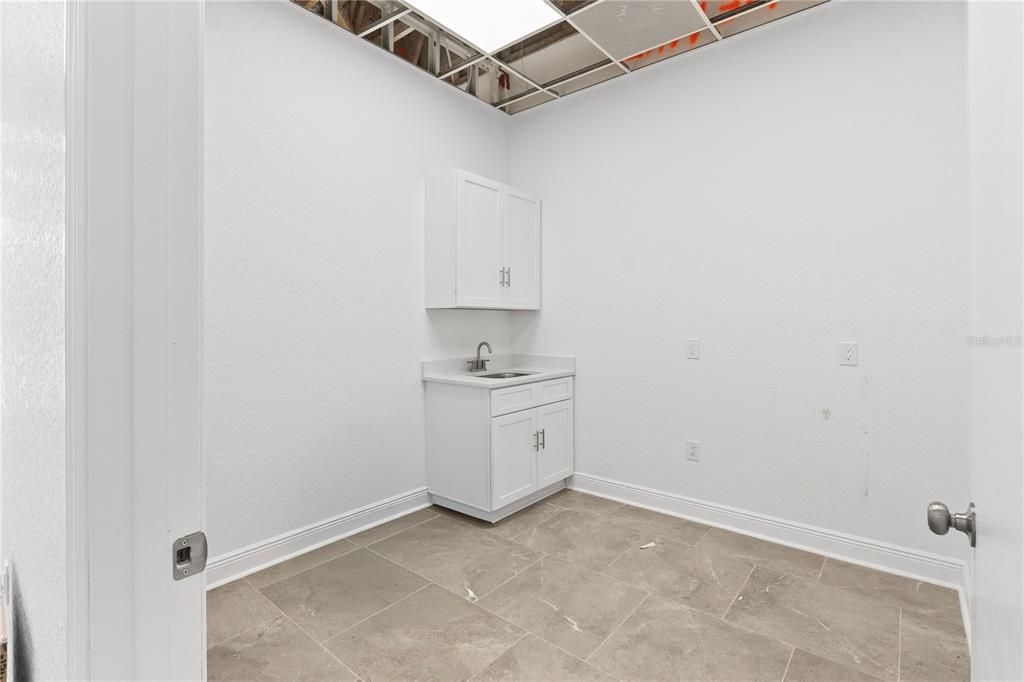 En Venta: $184,680 (0 camas, 0 baños, 4617 Pies cuadrados)