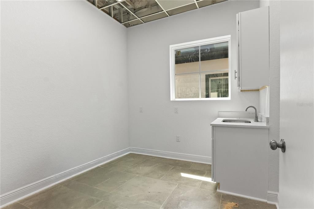En Venta: $184,680 (0 camas, 0 baños, 4617 Pies cuadrados)