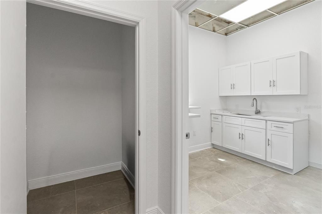En Venta: $184,680 (0 camas, 0 baños, 4617 Pies cuadrados)