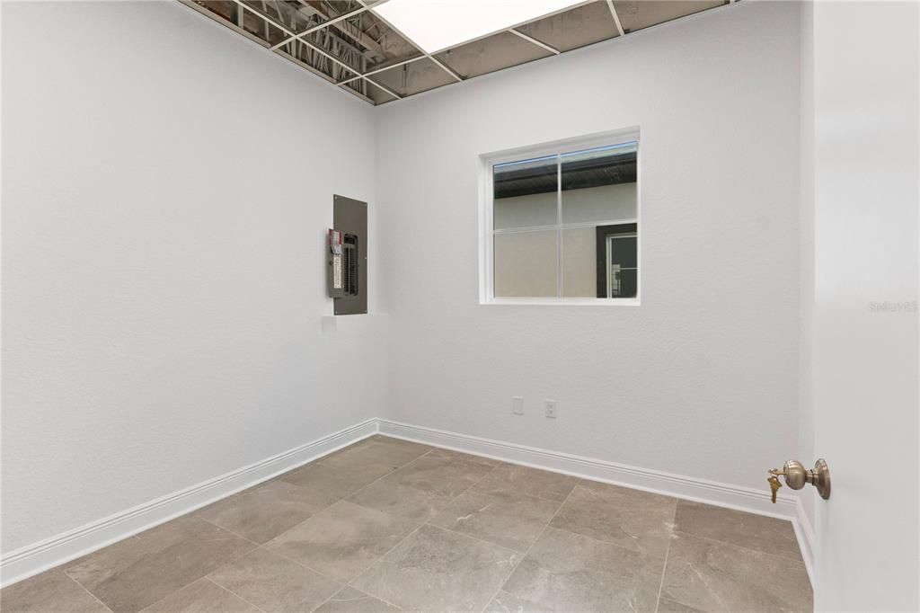 En Venta: $184,680 (0 camas, 0 baños, 4617 Pies cuadrados)