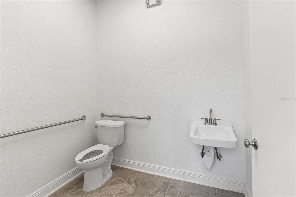 En Venta: $184,680 (0 camas, 0 baños, 4617 Pies cuadrados)
