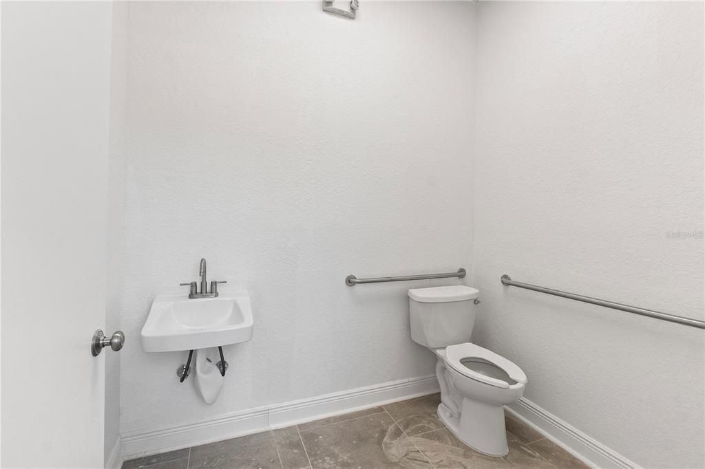 En Venta: $184,680 (0 camas, 0 baños, 4617 Pies cuadrados)