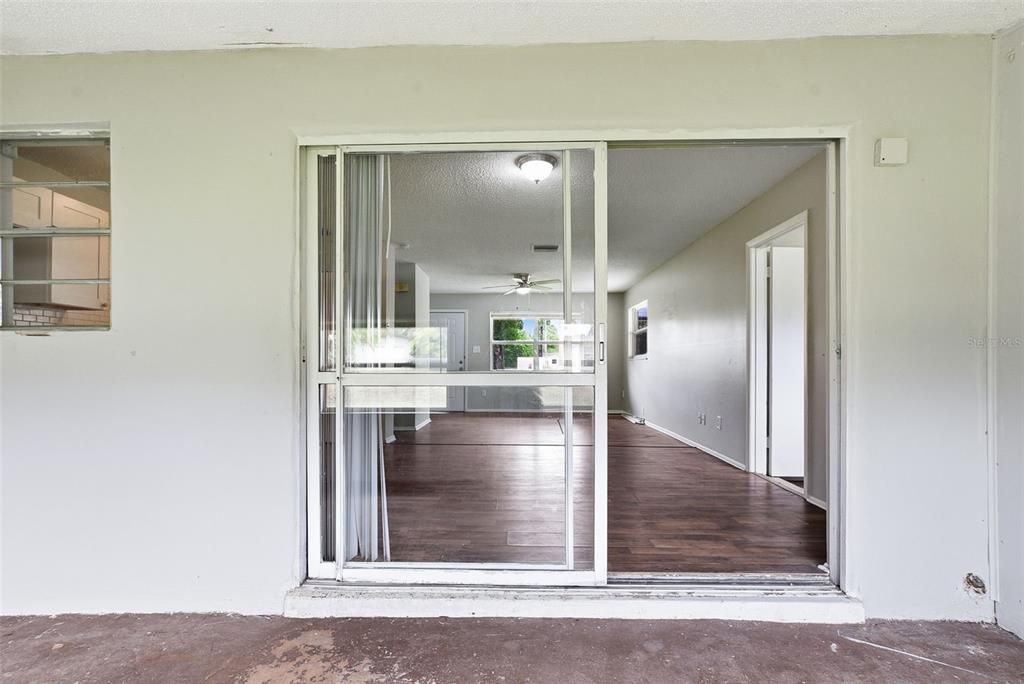 На продажу: $235,000 (3 спален, 1 ванн, 1037 Квадратных фут)